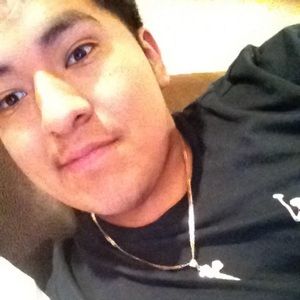 Meet your Posher, Moises